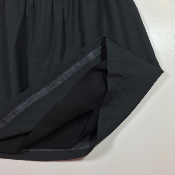 J.Crew | 2 | Grey Skirt City Mini Crinkle - Picture 7 of 8